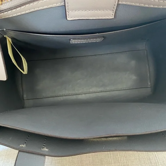 Kate Spade Tote - Picture 4 of 5